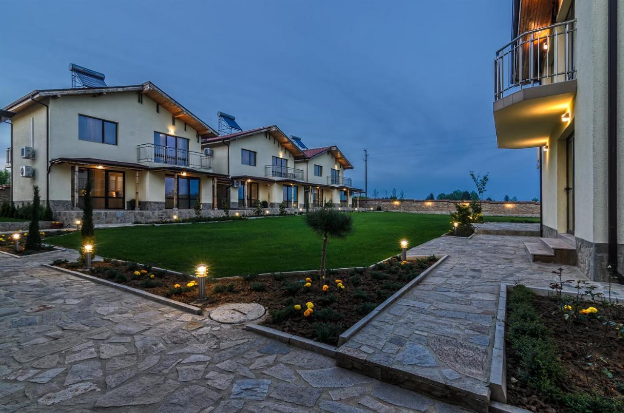 Alex Village Shkorpilovtsi Esterno foto